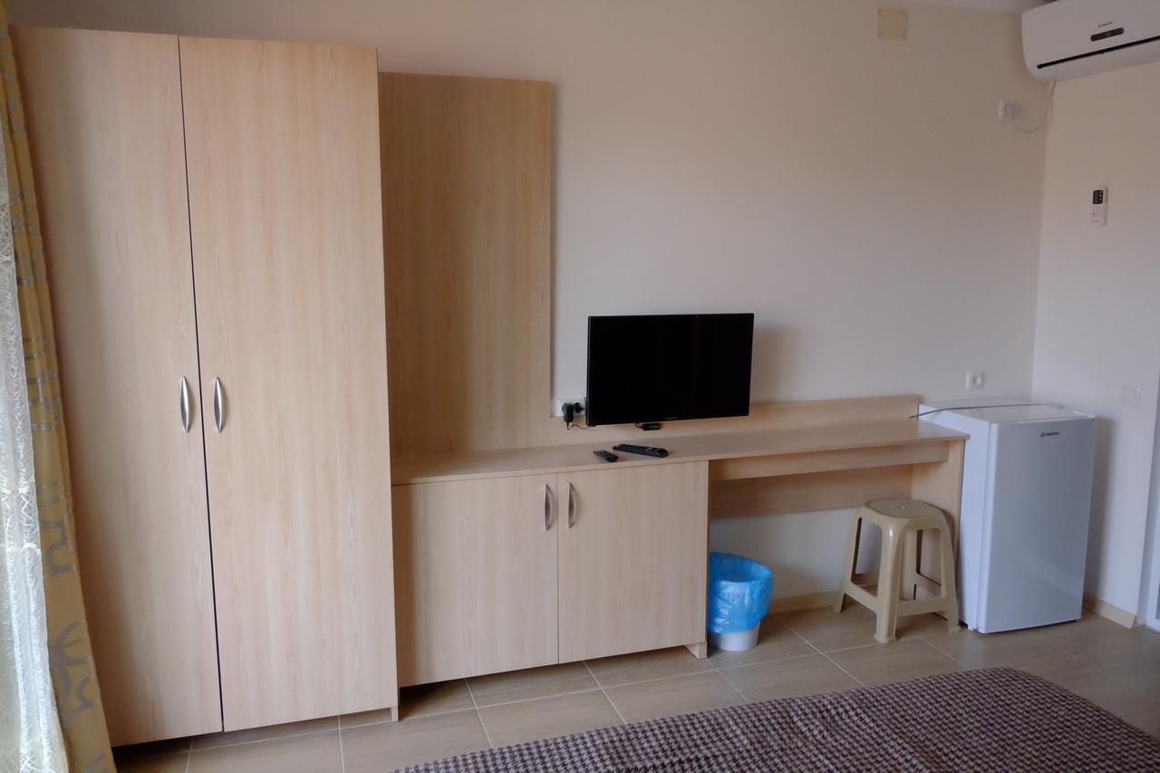 Lokomotiv 1006А Hotel Zatoka Zewnętrze zdjęcie